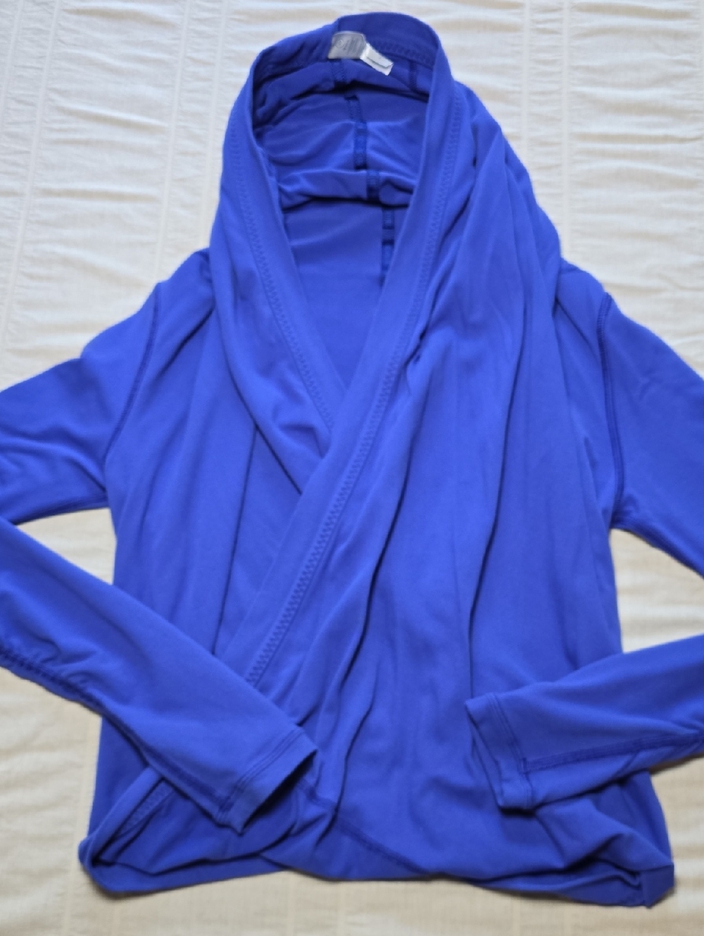 Ivivva by Lululemon Four Count Shrug Girls Size 10